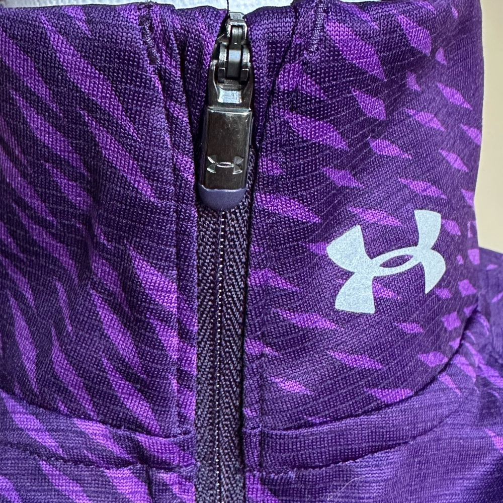 Under Armour 1/2 Zip Pullover Purple Long Sleeve Running Lightweight Sz S/M - Picture 9 of 11